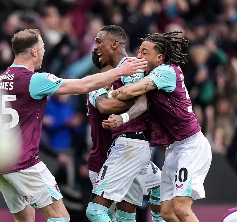 Burnley vs Notts County có phong độ kém thời gian gần đây